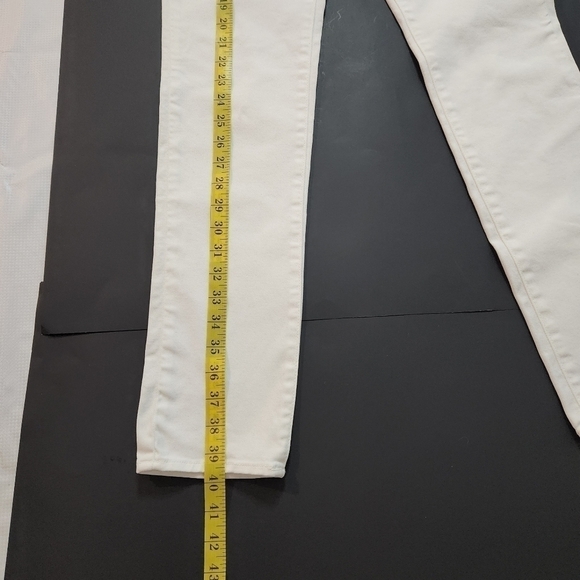 𝅺j. BRAND White Skinny Jeans - Picture 6 of 14